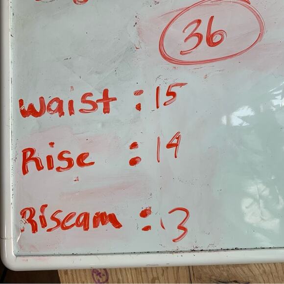 Show me your Mumu high waisted blue tie dye indigo shorts size 28 - Picture 6 of 7